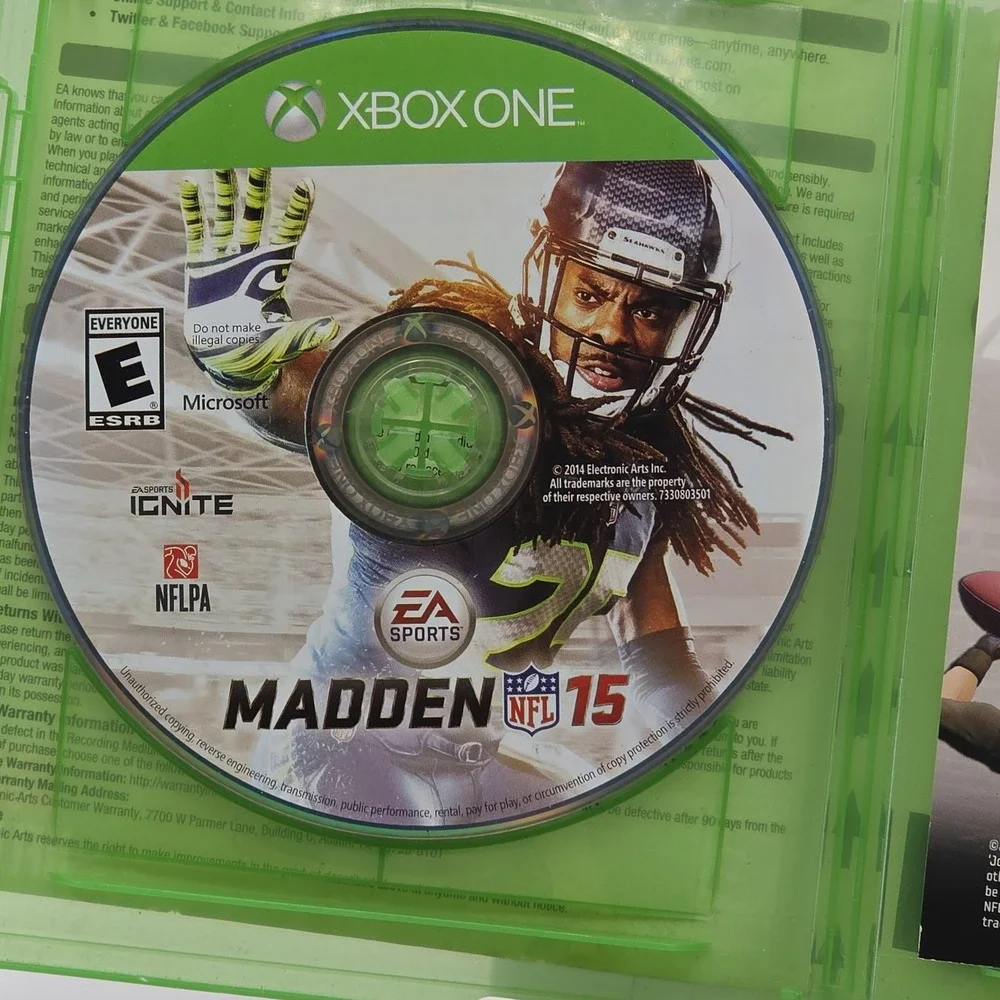 Madden NFL 15 & 16 Microsoft Xbox One Video Game Lot Football Sports Discs Retro